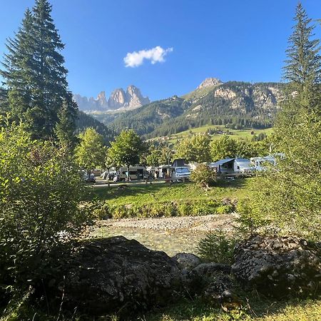 Mes Lastei Leilighet Campitello di Fassa Eksteriør bilde