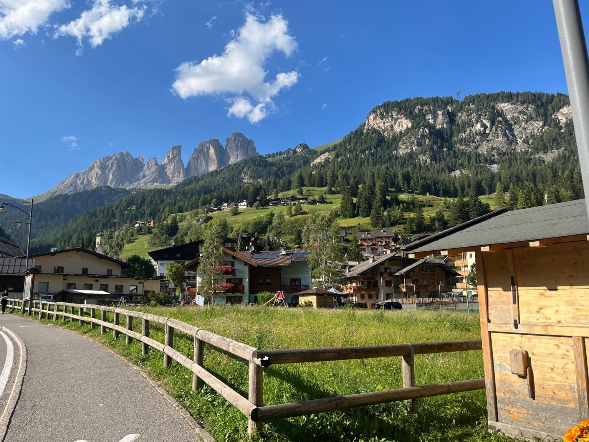 Mes Lastei Leilighet Campitello di Fassa Eksteriør bilde