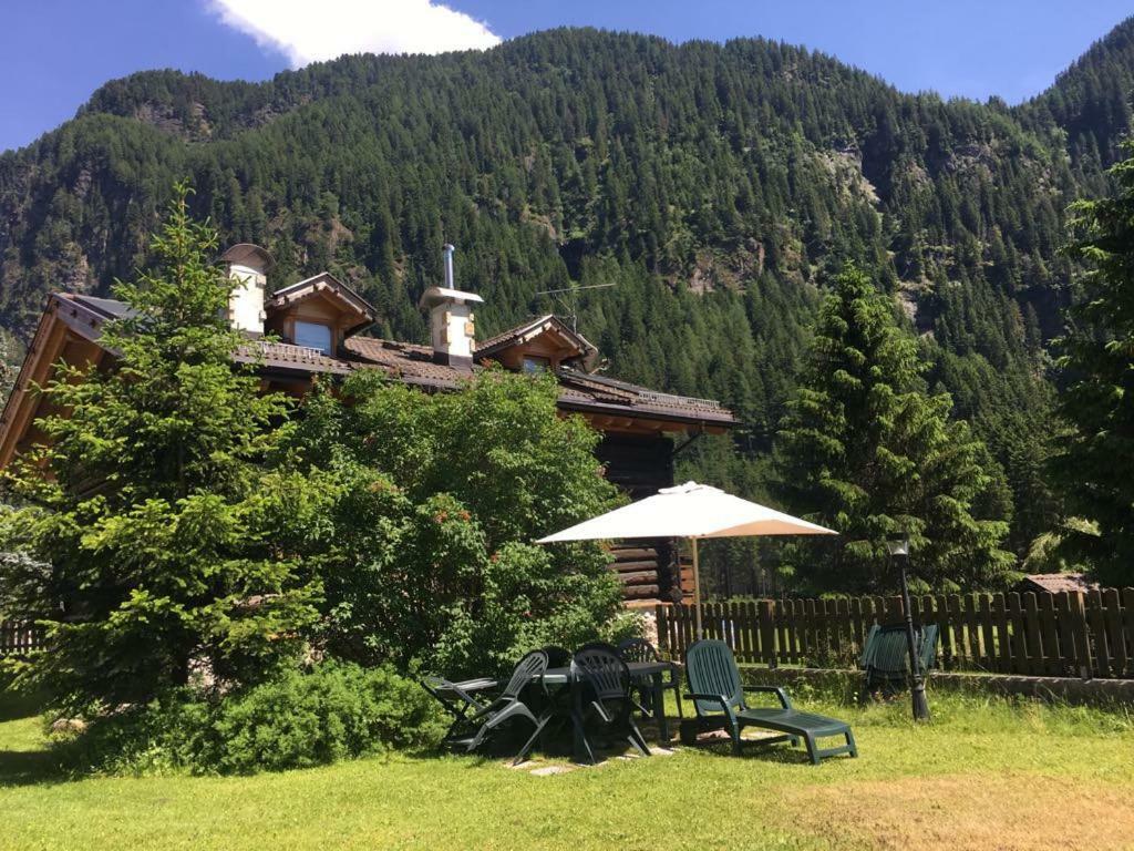 Mes Lastei Leilighet Campitello di Fassa Eksteriør bilde